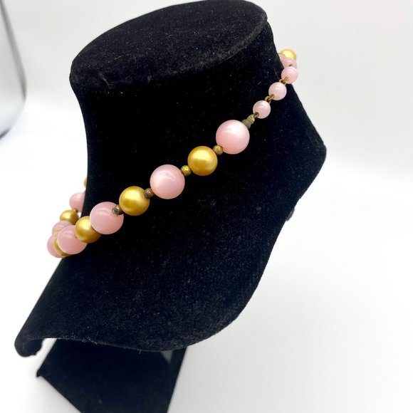 1930s Vintage Pink and Gold Beaded Necklace and Earring Set - Choker Length - Picture 7 of 7